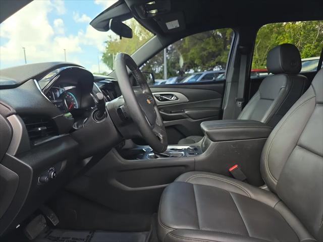 2023 Chevrolet Traverse FWD LT Leather