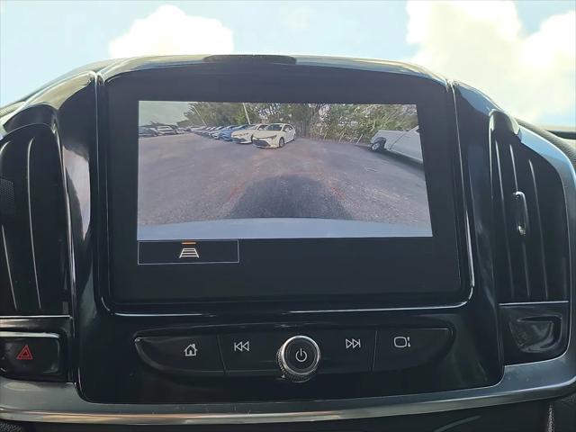 2023 Chevrolet Traverse FWD LT Leather