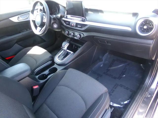 2024 Kia Forte LX