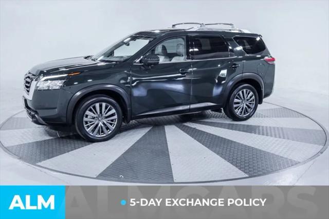 2024 Nissan Pathfinder SL FWD