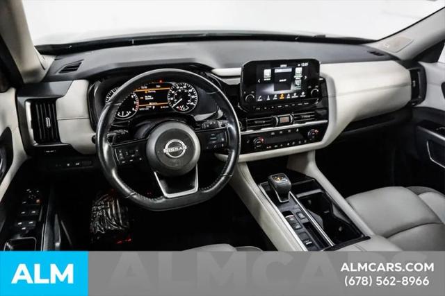 2024 Nissan Pathfinder SL FWD