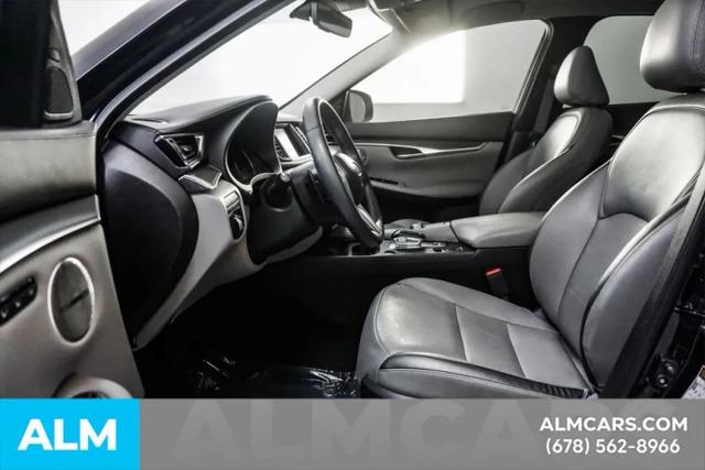 2023 INFINITI QX50 LUXE