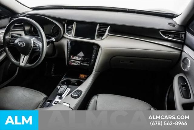 2023 INFINITI QX50 LUXE