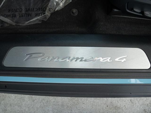 2026 Porsche Panamera 4
