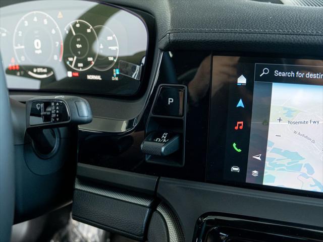 2026 Porsche Panamera 4
