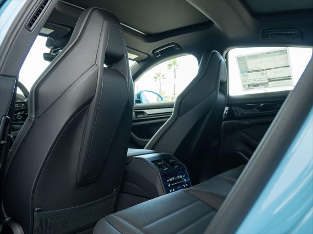 2026 Porsche Panamera 4