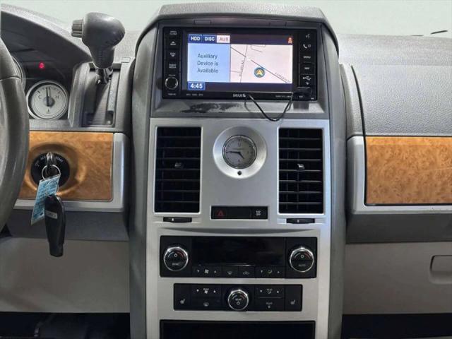 2008 Chrysler Town & Country Limited