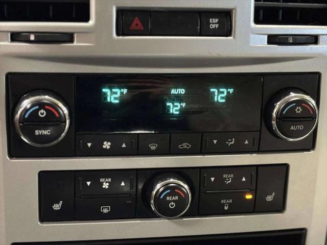 2008 Chrysler Town & Country Limited