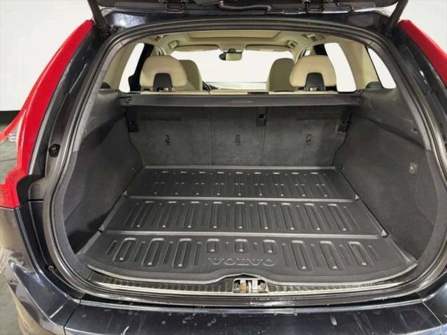 2016 Volvo XC60 T6 Drive-E