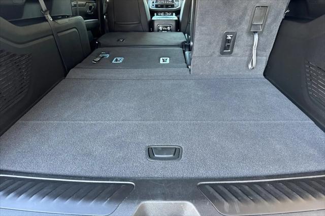 2023 GMC Yukon XL 2WD SLT