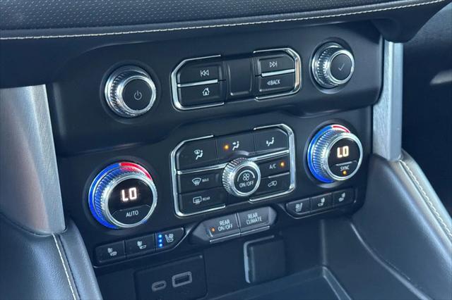 2023 GMC Yukon XL 2WD SLT