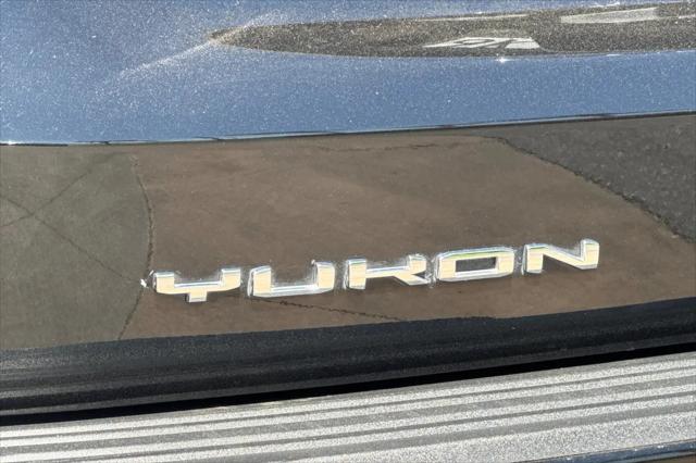 2023 GMC Yukon XL 2WD SLT