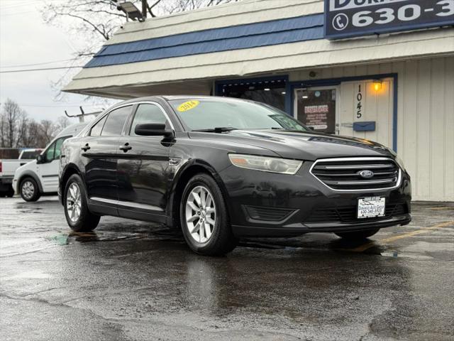 2014 Ford Taurus SE for sale in Aurora, IL
