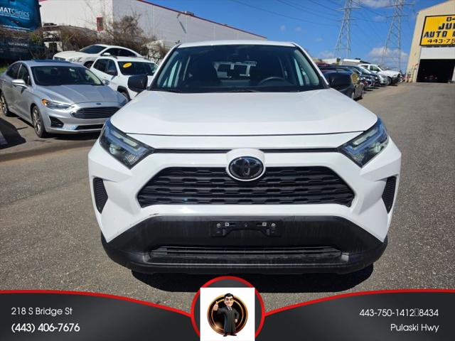 2023 Toyota RAV4 LE