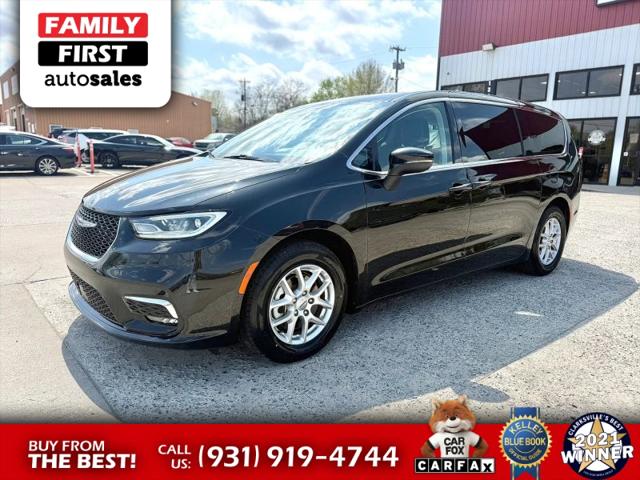 2023 Chrysler Pacifica Touring L for sale in Clarksville, TN