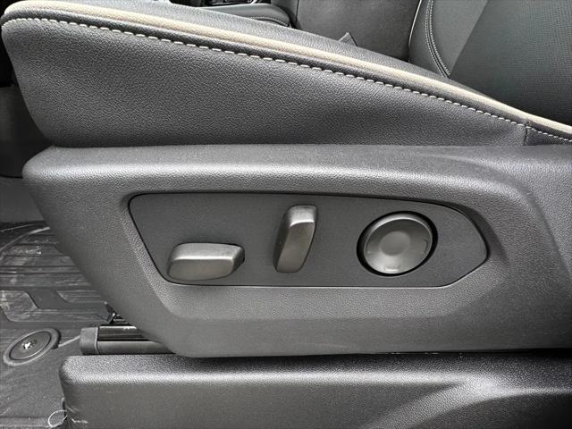 2026 GMC Yukon XL 4WD Elevation