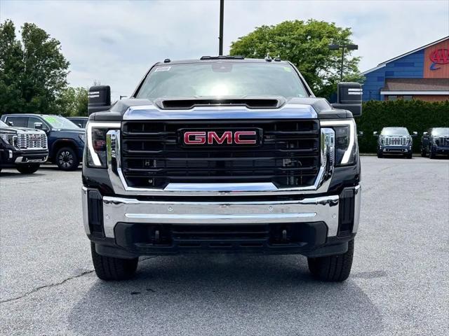 2026 GMC Sierra 3500HD Crew Cab, Long Bed, Pro Dual Rear Wheel, 4WD