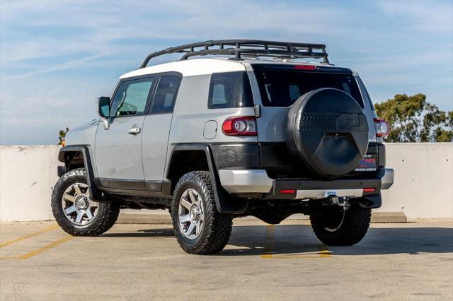 2014 Toyota FJ Cruiser Base