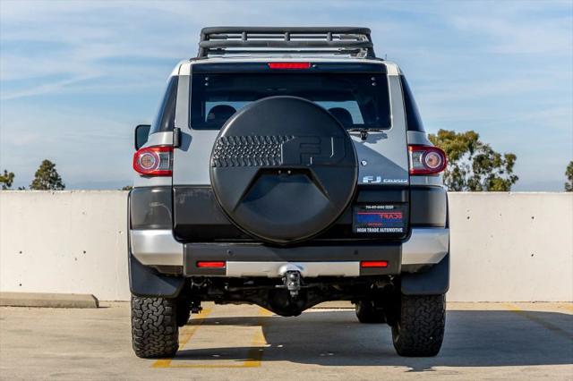 2014 Toyota FJ Cruiser Base