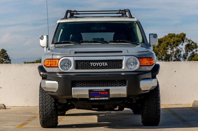 2014 Toyota FJ Cruiser Base