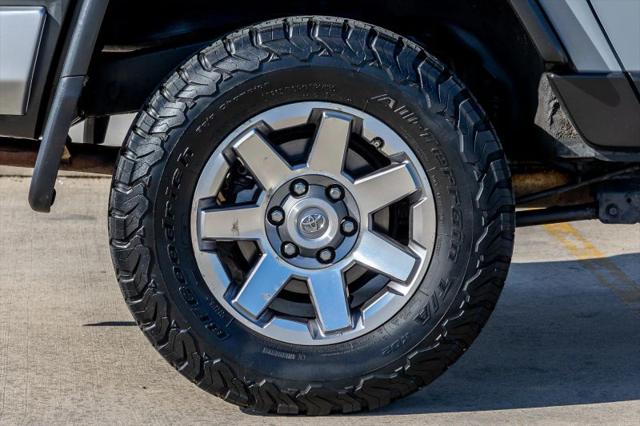 2014 Toyota FJ Cruiser Base