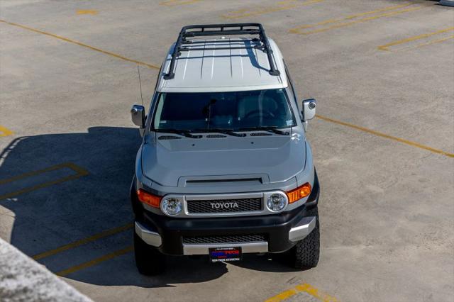 2014 Toyota FJ Cruiser Base