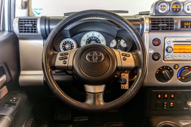 2014 Toyota FJ Cruiser Base