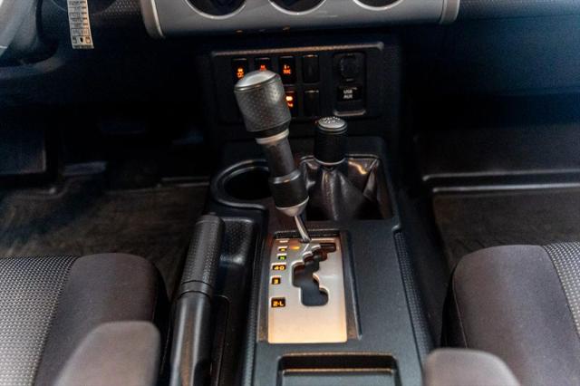 2014 Toyota FJ Cruiser Base