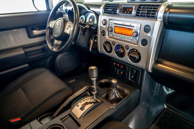 2014 Toyota FJ Cruiser Base