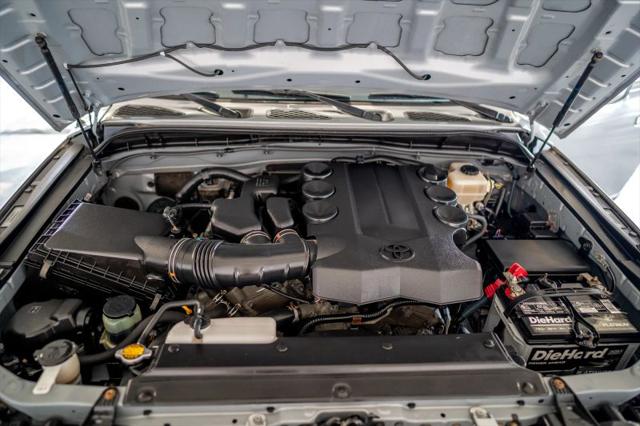2014 Toyota FJ Cruiser Base