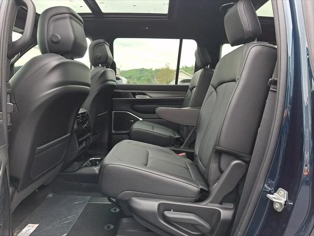 2026 Jeep Grand Wagoneer Upland 4x4