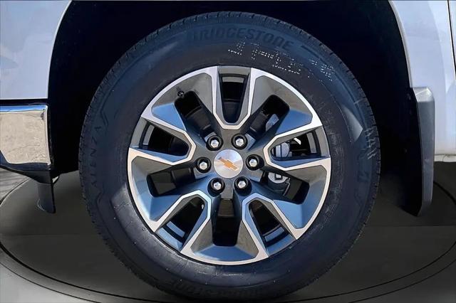 2026 Chevrolet Silverado 1500 4WD Crew Cab Standard Bed LT