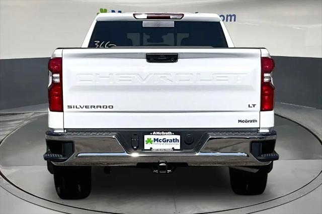 2026 Chevrolet Silverado 1500 4WD Crew Cab Standard Bed LT