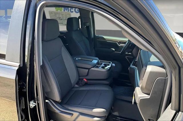 2026 Chevrolet Silverado 1500 4WD Crew Cab Standard Bed LT