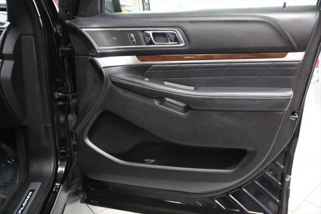 2017 Ford Explorer Platinum