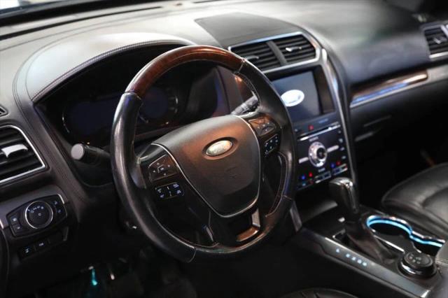 2017 Ford Explorer Platinum