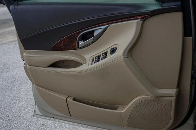 2012 Buick LaCrosse Leather Group