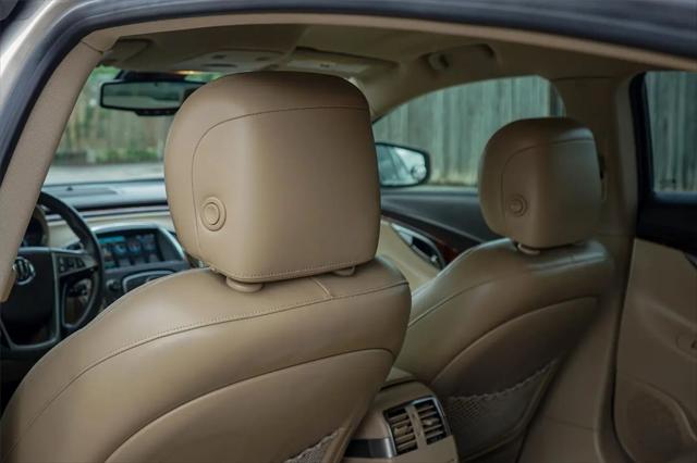 2012 Buick LaCrosse Leather Group