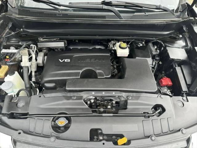 2019 Nissan Pathfinder S
