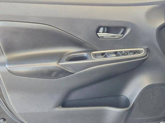 2021 Nissan Versa SR Xtronic CVT