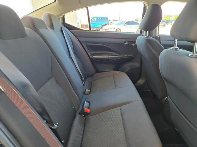 2021 Nissan Versa SR Xtronic CVT