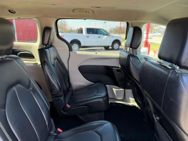 2020 Chrysler Voyager LXI
