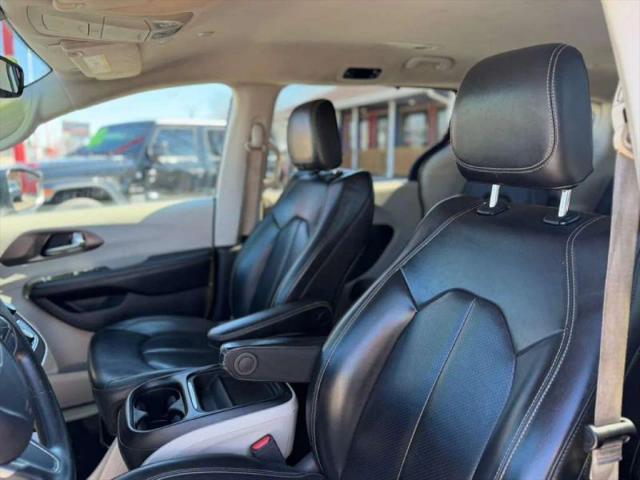 2020 Chrysler Voyager LXI