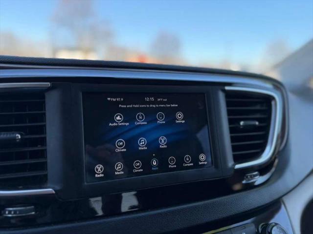 2020 Chrysler Voyager LXI