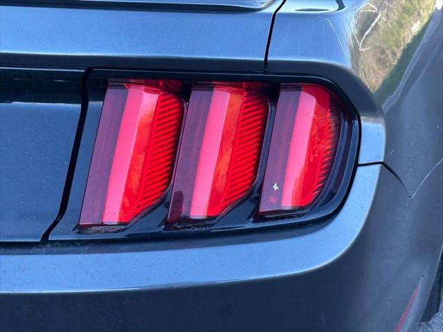 2016 Ford Mustang V6