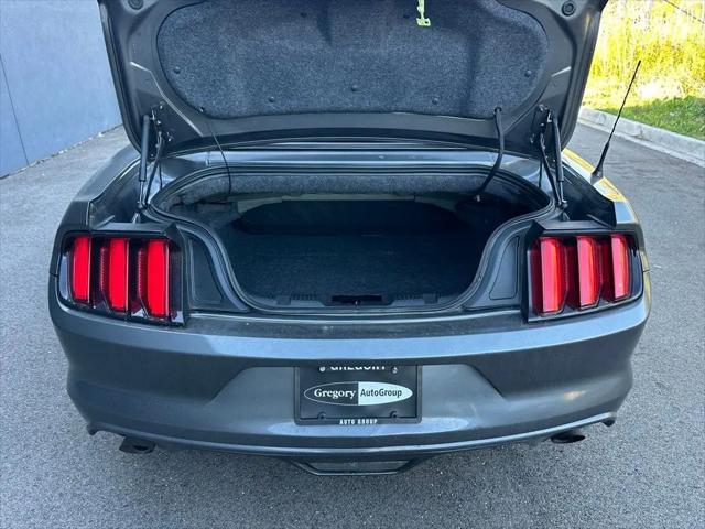 2016 Ford Mustang V6