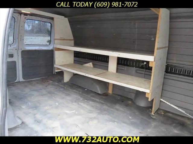 2002 Ford E-150 Commercial