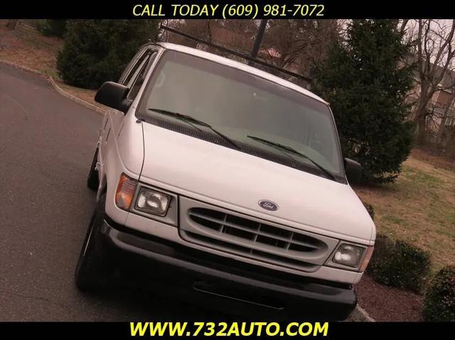 2002 Ford E-150 Commercial