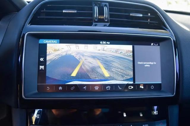 2019 Jaguar F-PACE 25t Premium