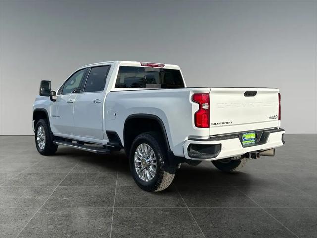 2022 Chevrolet Silverado 3500HD 4WD Crew Cab Standard Bed High Country